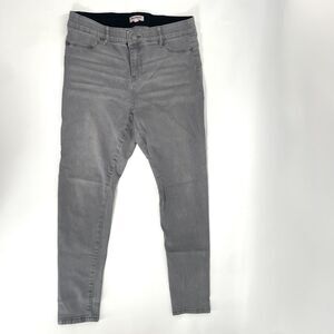 Juicy Couture Women's Skinny Stretch Back Ultimate Comfort Jeans 12